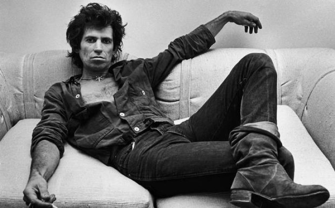 Video: Keith Richards cover Bob Marleys “Get Up, Stand Up”