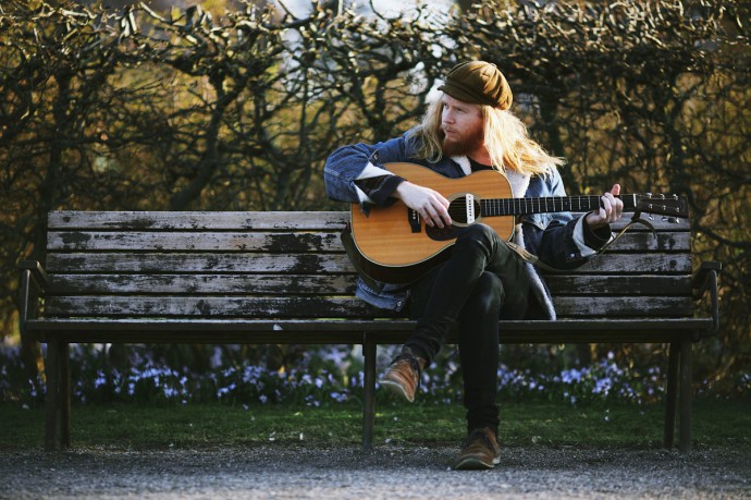 Barley Arts - Il folk di STU LARSEN arriva al Carroponte di Sesto San Giovanni il 3 agosto!