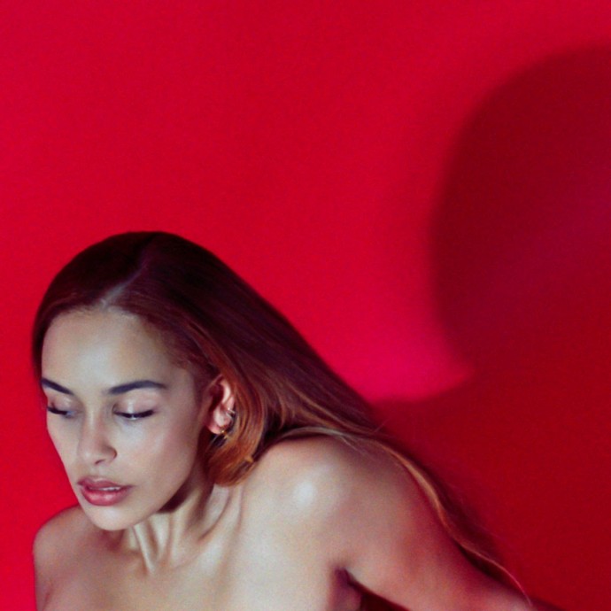 Jorja Smith annuncia il nuovo progetto ‘Be Right Back’, in uscita il 14 maggio. Ascolta l'inedito 