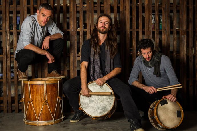 KALAKAN (Paesi Baschi): il dirompente trio basco di voci e percussioni al Folk Club