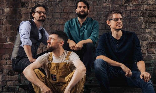 The Longest Johns - La band folk diventata celebre grazie al revival dei Sea Shanties sarà dal vivo al Folk Club di Torino il 15 aprile 2023