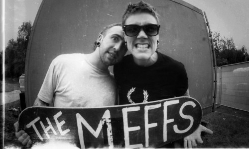 The Meffs - Il duo punk sarà live nel 2025 a Milano, Bologna e Fontanafredda PN) con il nuovo album 