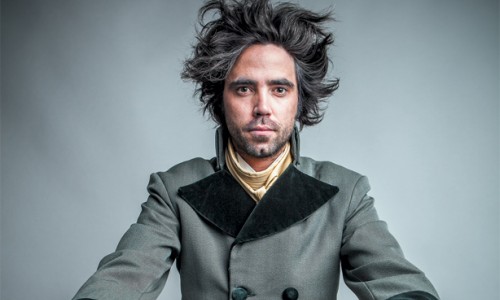 Patrick Watson: il cantautore canadese pubblica il nuovo singolo e video dal titolo Lost With You